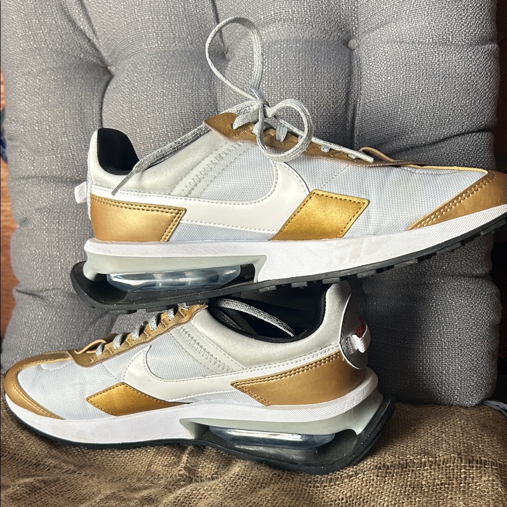 Nike Metallic Gold and Light Gray Sneakers - Picture 7 of 7